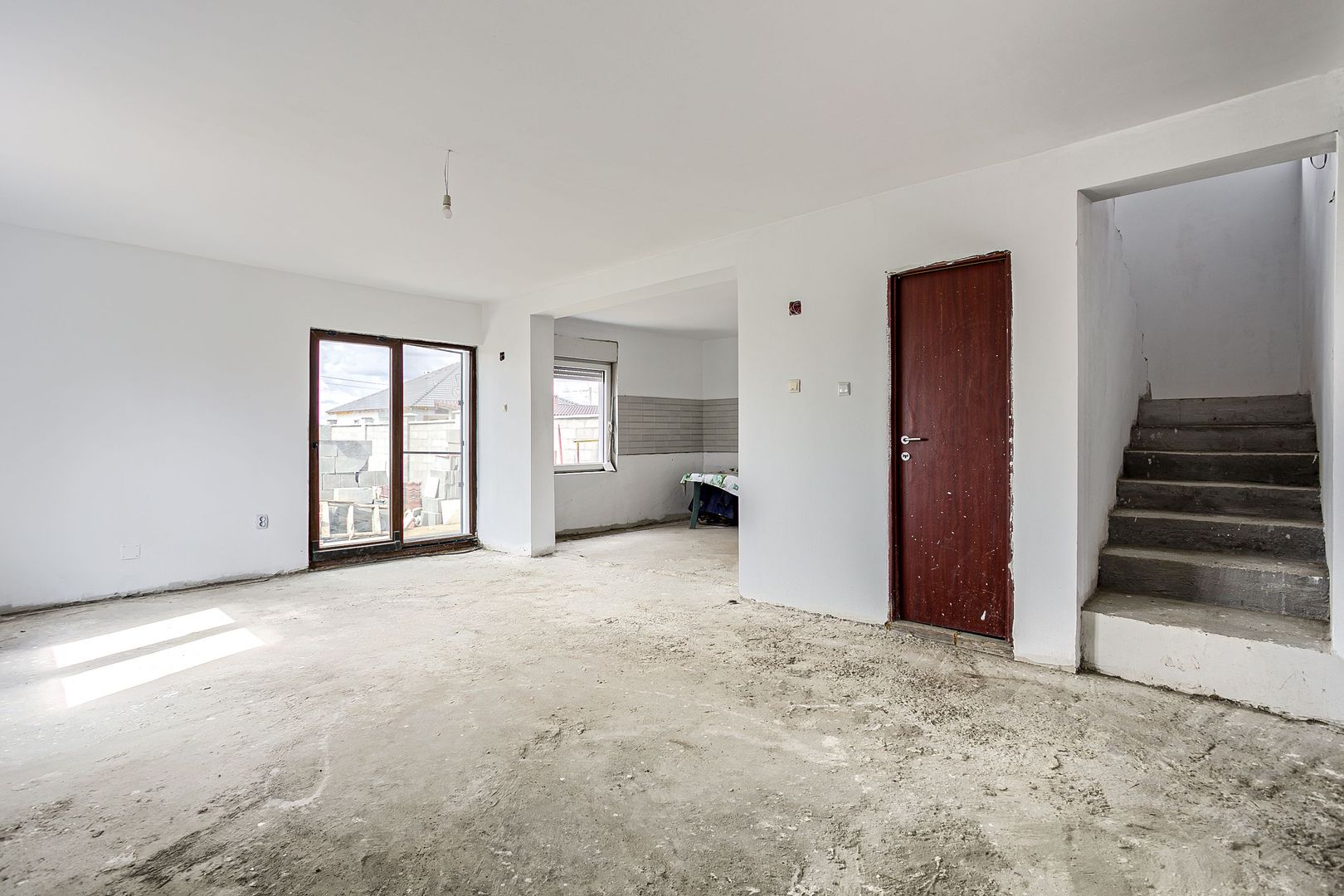 Casă nouă la gri cu 5 camere în Vladimirescu - Poză 7