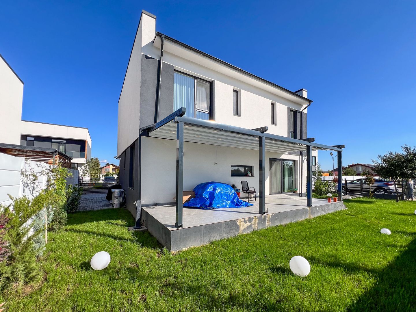 Vilă individuală elegantă, complet mobilată și utilată, lângă parcul și pădurea din Corbeanca - Poză 45