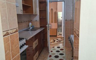 🏛️ De închiriat 2 camere, Micro 20, 350 euro/luna - Poză 8