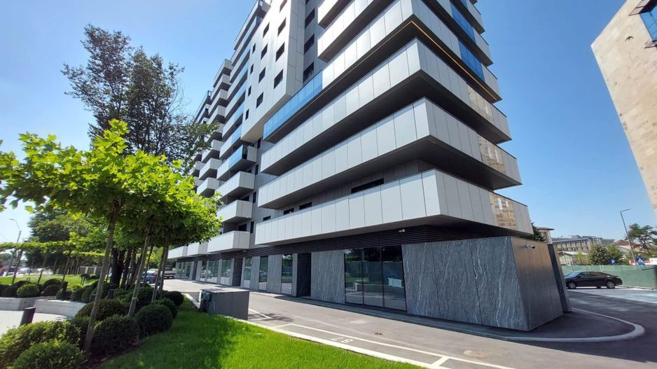 Cortina Academy - Poză 1