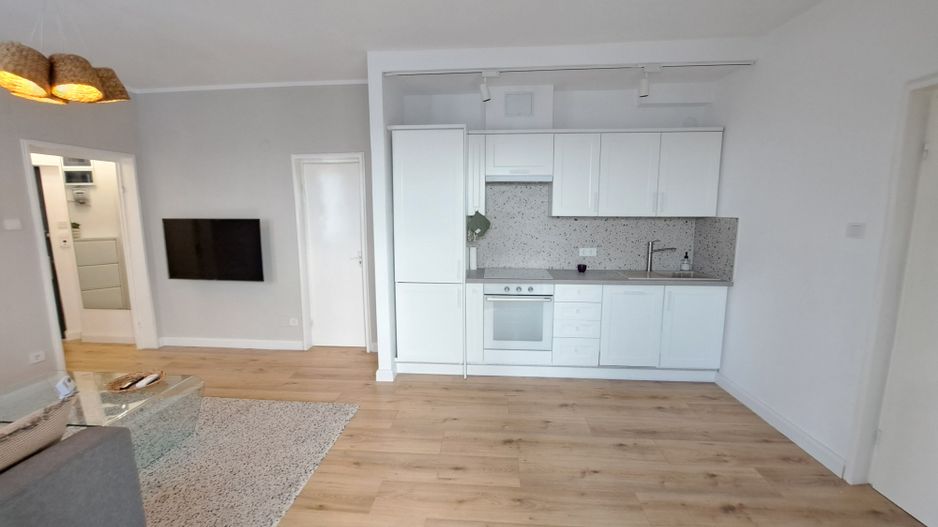 Apartament cu 2 camere + terasa priveliste minunata - parc Cismigiu - Poză 8