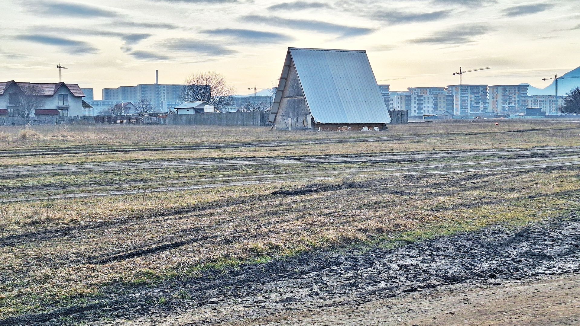 Tractorul, str.N.Labis, 1000mp, 80 euro/mp - Poză 10