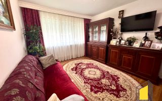 Apartament 3 camere de vanzare | 68 mp | Zona Micro 16 - Poză 1