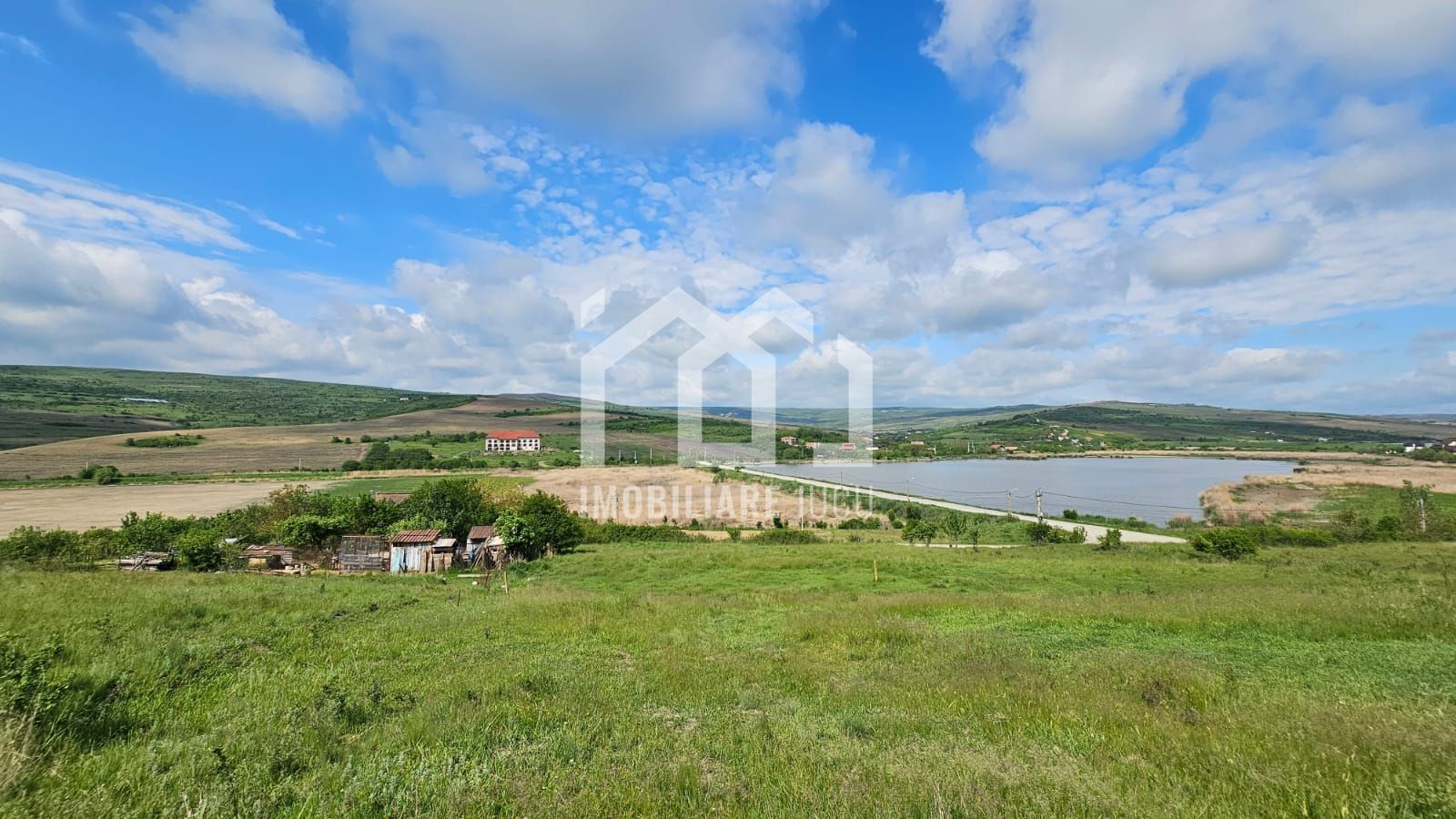 Teren cu vedere la Lacul 2 – 2.103 mp | Câmpenești - Poză 2