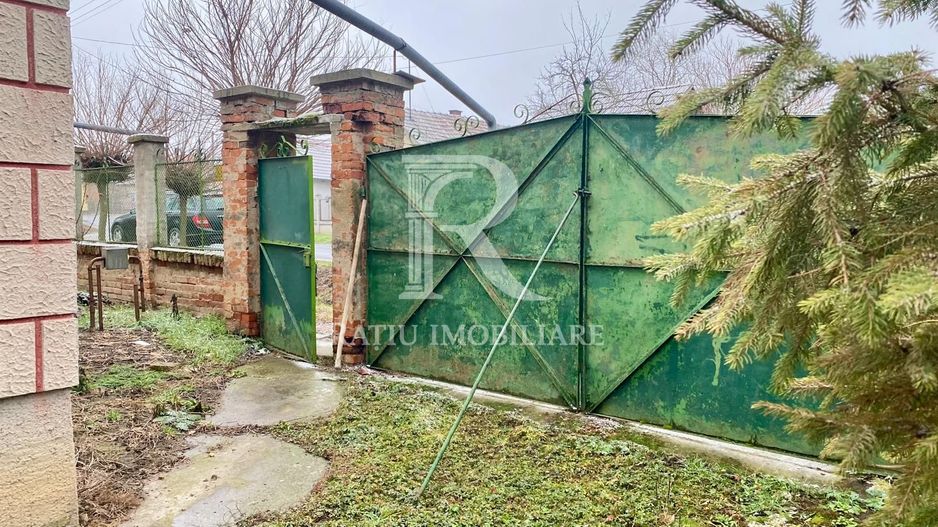 Casă din cărămidă | Teren 2000 mp|Anexe tradiționale | Bojt - Poză 37