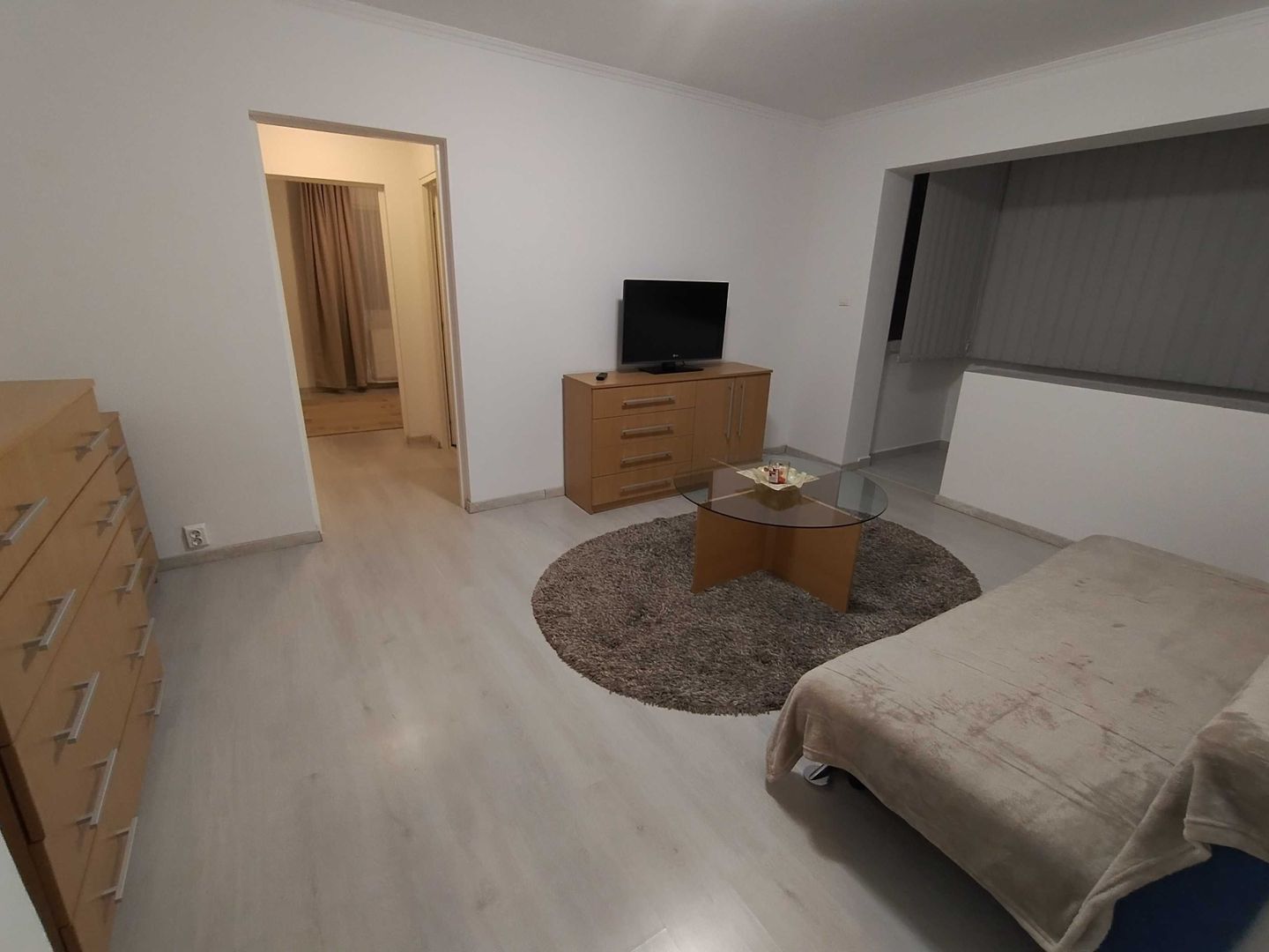 Medicina | 2 Camere | Etaj 1 | Centrala Proprie - Poză 2