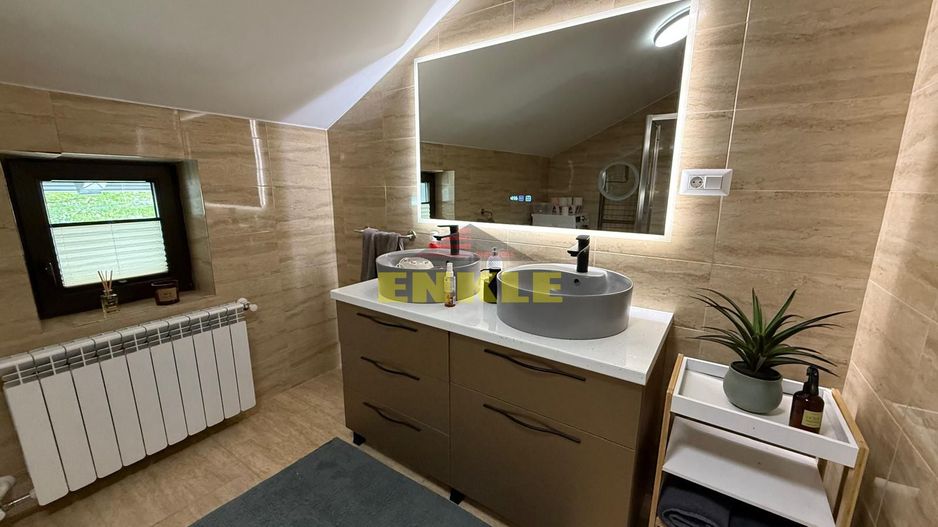 Casă de închiriat – 3 camere, complet mobilată și utilată - Poză 9