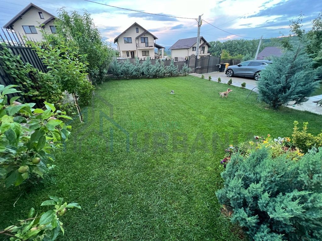 Casa cu piscina de vanzare, Valea Adâncă - Poză 2