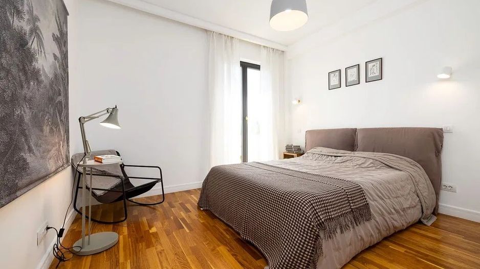 Remarcabil apartament 2 camere intr-o cladire simbol a Bucurestiului - Poză 6