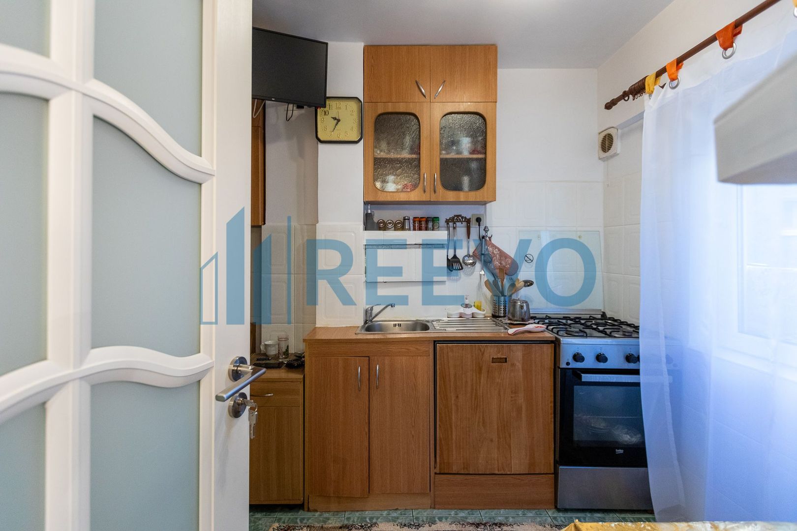 Apartament de vânzare cu 3 camere,  str. Letea, Bacău - Poză 6