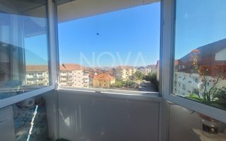 Apartament tip mansarda cu balcon, mobilat-utilat, Valea Aurie - Poză 3