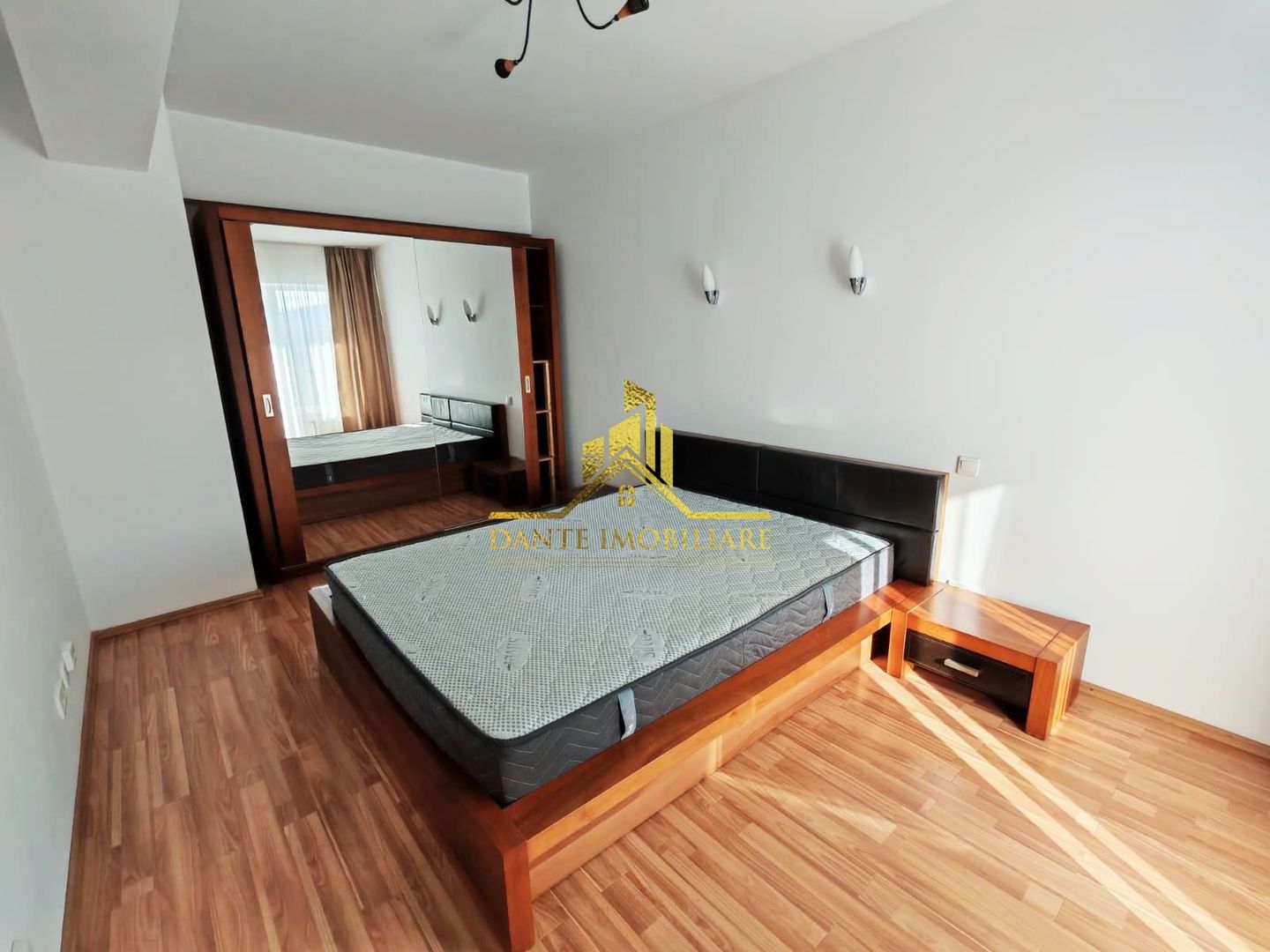 2 camere, spatios, mobilat modern, bloc nou, terasa, Plopilor - Poză 13