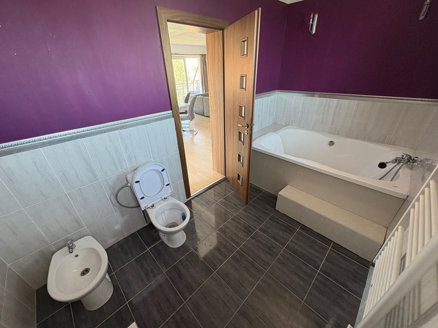 Dumbravita | 3 Camere | Curte Comuna. - Poză 6