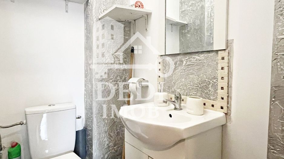 Apartament cu 2 camere de inchiriat in zona bulevardul Decebal, Oradea - Poză 9