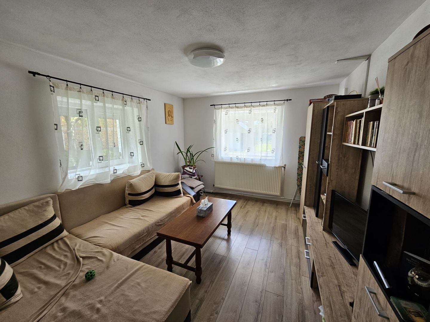 🏡 Casă de vânzare – Nucșoara, Argeș | Zonă montană | Teren 3000 mp - Poză 4