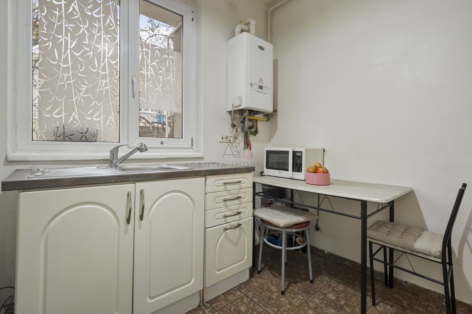 Chopin 2 camere/ 45,36 mp + Boxa / Decomandat - Poză 8