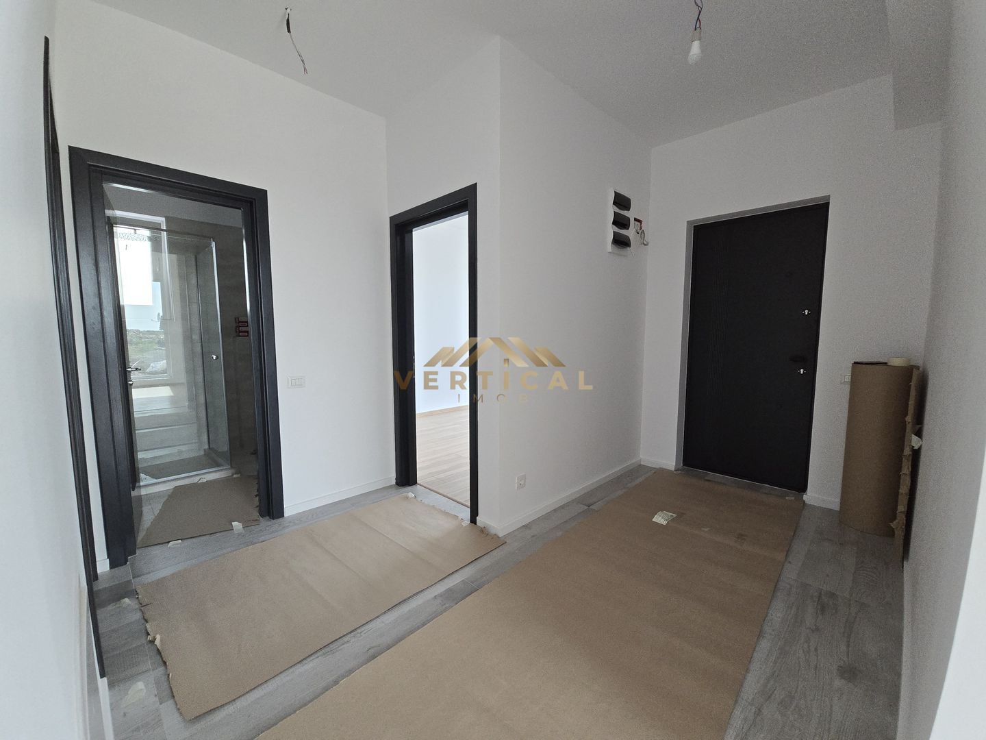 Casa de vis intr-un cartier rezidential nou / Berceni Mega Parc - Poză 2