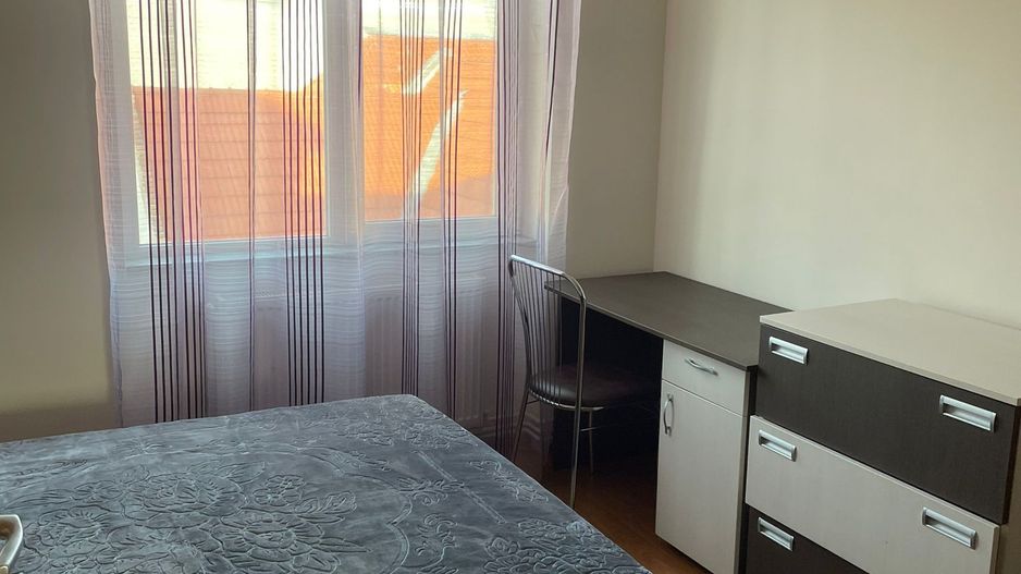 Închiriere apartament 3 camere | Piața Victoriei | Etaj 7/8 cu lift nou - Poză 6