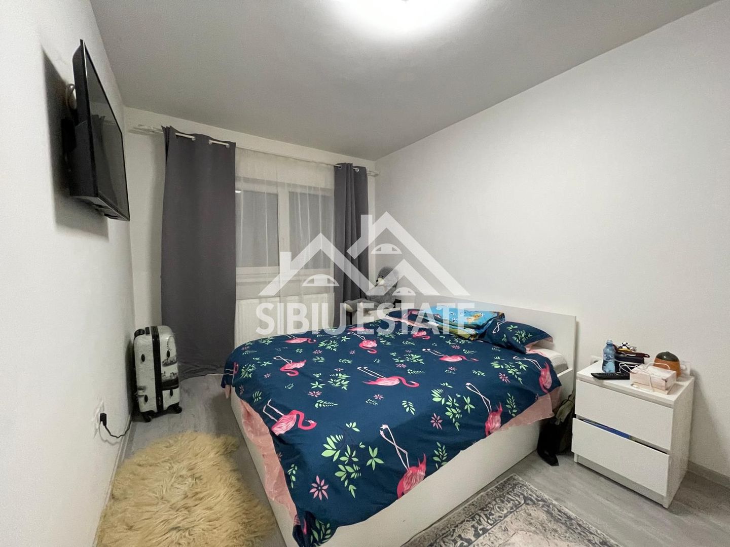 Apartament de vanzare 3 camere 2 bai gradina 74mp si parcare Selimbar - Poză 4