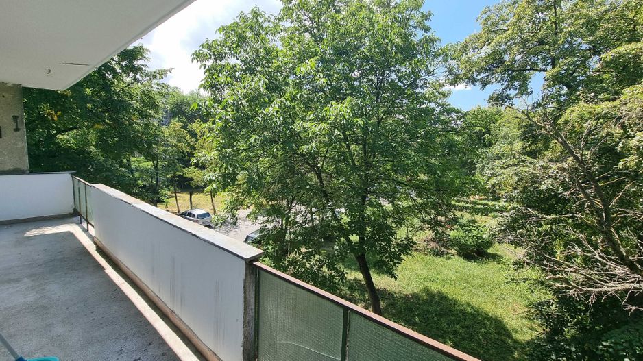 Apartament cu 3 camere in curs de renovare | 61 mp + 15 mp terasa | Gheorgheni - Poză 6