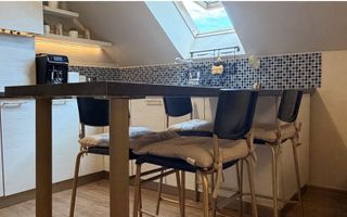 Apartament 3 camere decomandat, renovat complet, parcare și pod. - Poză 3