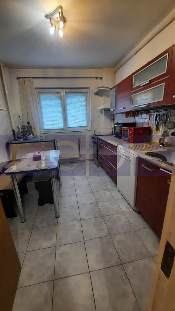 VANZARE 4 CAMERE SEMIDECOMANDAT - DRUMUL TABEREI - Poză 3