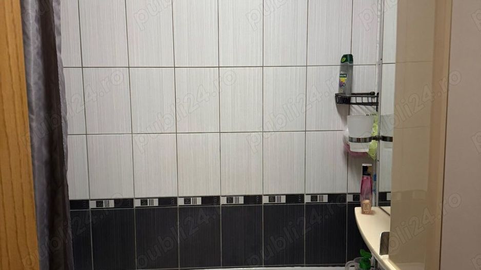 Vanzare Apartament 3 camere - Poză 8