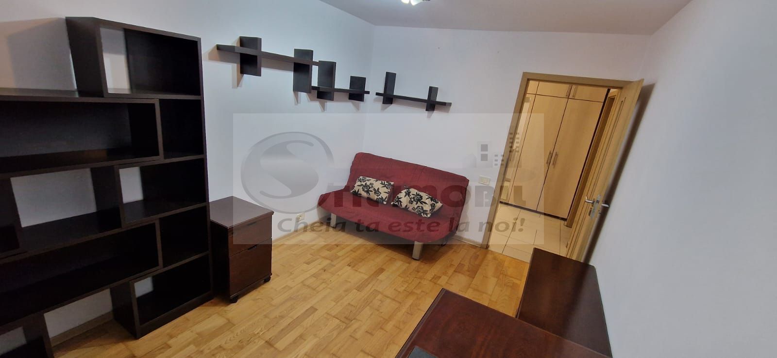 Apartament 4 camere, Podu Roș, 90 mp, mobilat și utilat, 155.000 € - Poză 3