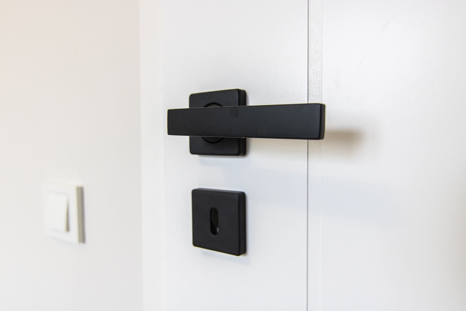 BLOC FINALIZAT, PENTHOUSE - 3 CAMERE, 2 BAI, TERASA DE 178MP,  CENTRALA PROPRIE - Poză 26