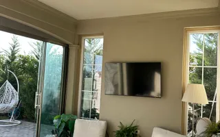 Casa in stil mediteranean, ultrafinisată 5 camere, 3 bai + curte. - Poză 17