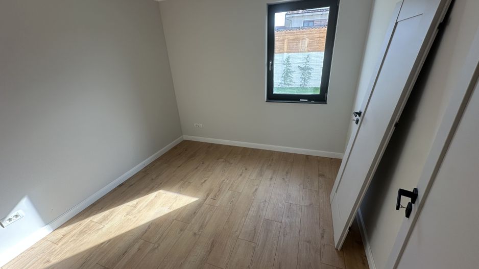 CASA INDIVIDUALA - Poză 11