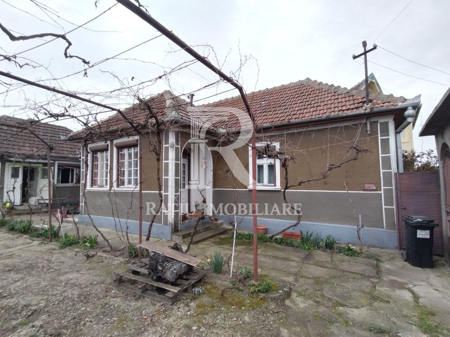 Casa cu 3 camere | Rontau | Oradea - Poză 1