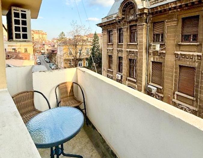 Chirie | Apartament 3 camere | Universitate | Bloc Interbelic - Poză 9