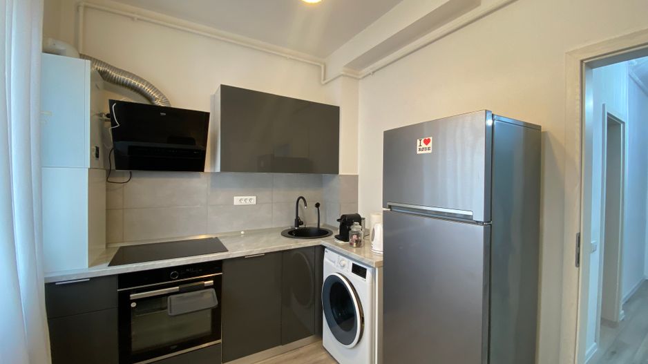 Garsonieră LUX POLITEHNICA MOBILATĂ ȘI UTILATĂ-BALCON-LOC DE PARCARE - Poză 10