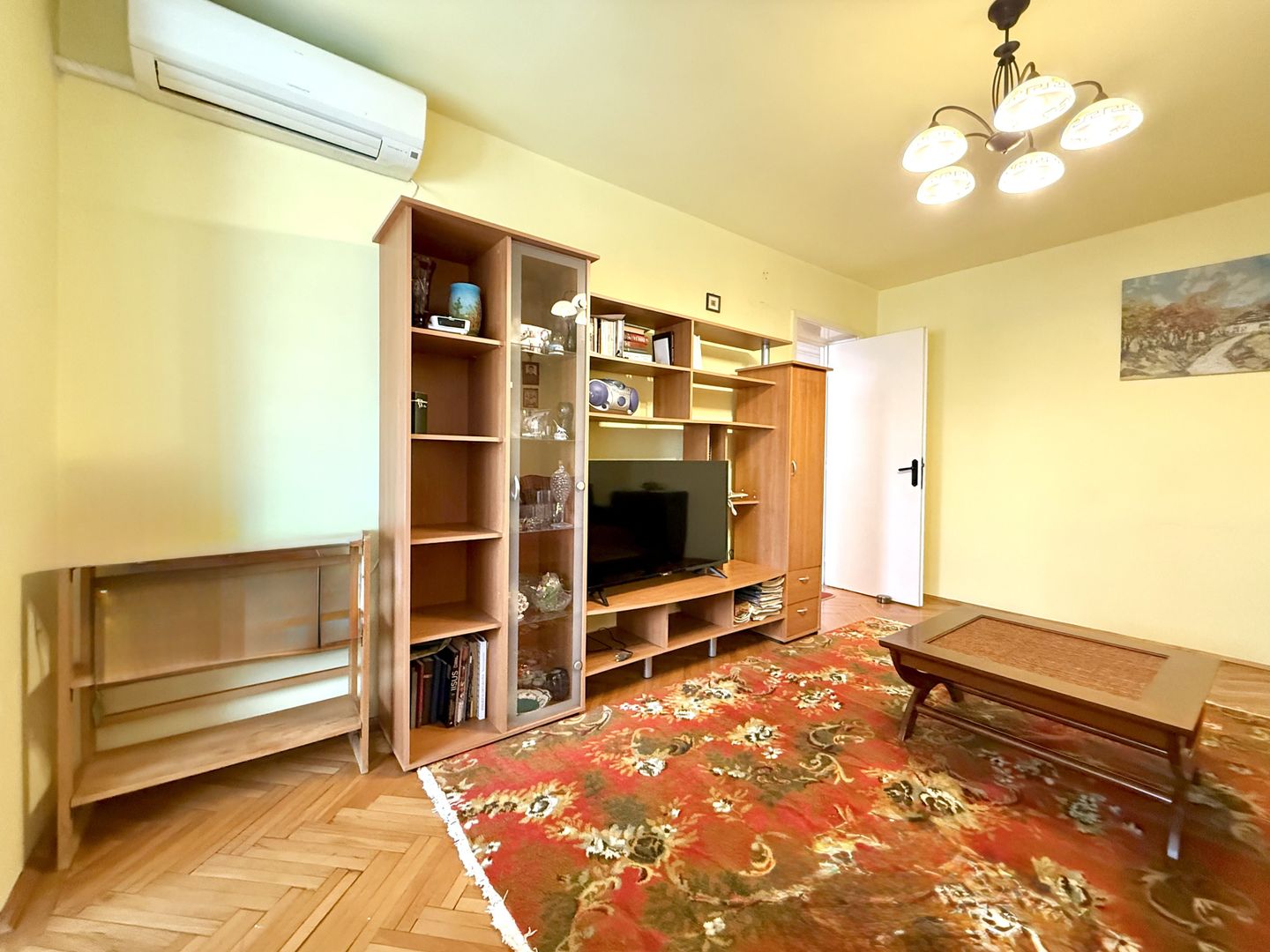 Apartament cu 3 camere zona Central - Medicină - Poză 8