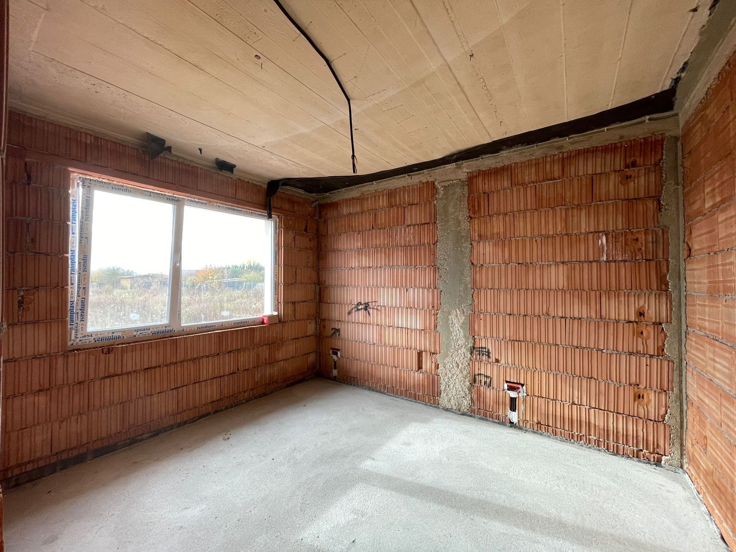 Duplex -3 camere-101000€ | BUCOVAT | - Poză 7