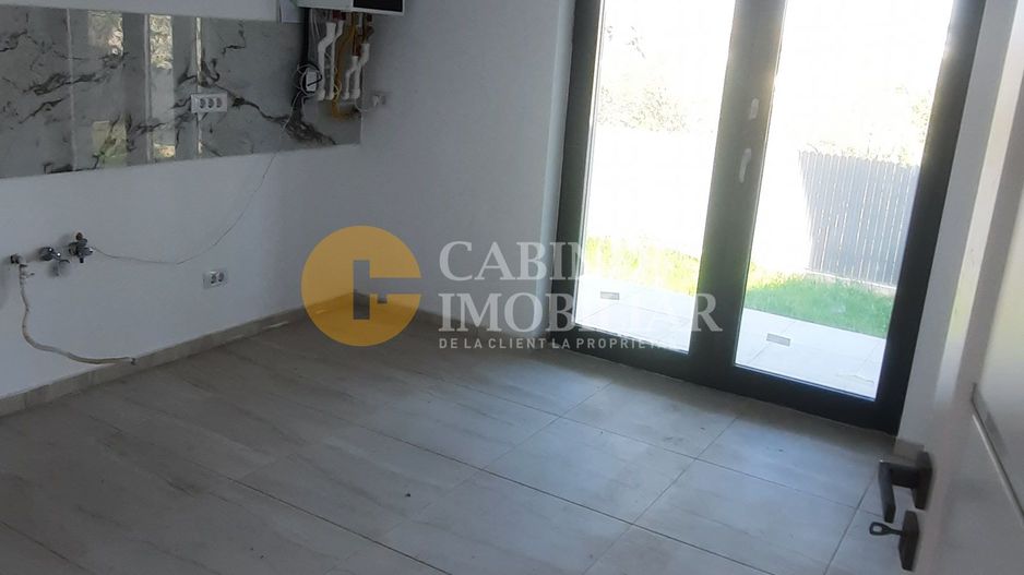 🏡 Casă Plan Parter, Poziție excelentă în Hlincea - 128.000 Euro 🏡 - Poză 4
