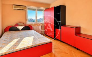 Apartament de vanzare cu doua camere in zona Dacia Oradea - Poză 3