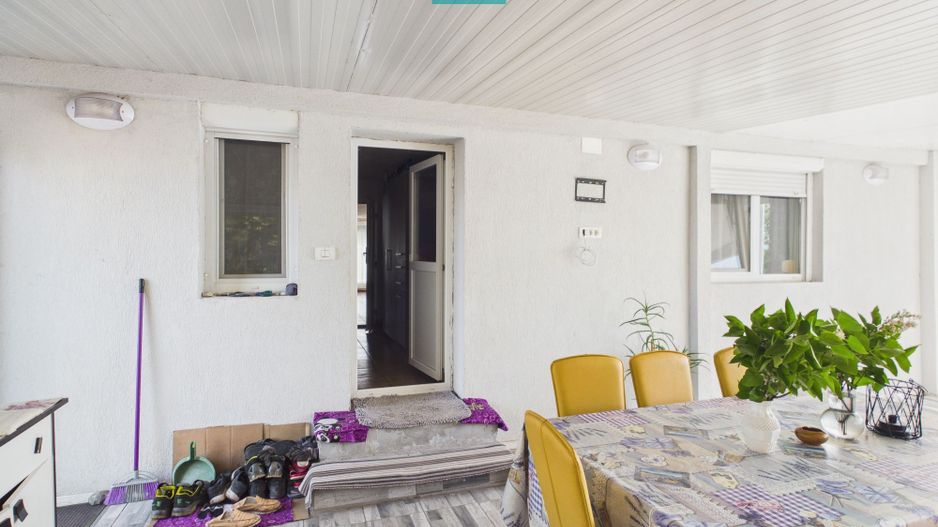 Casă retrasă Pișchia – 4 camere, teren 920 mp - Poză 56