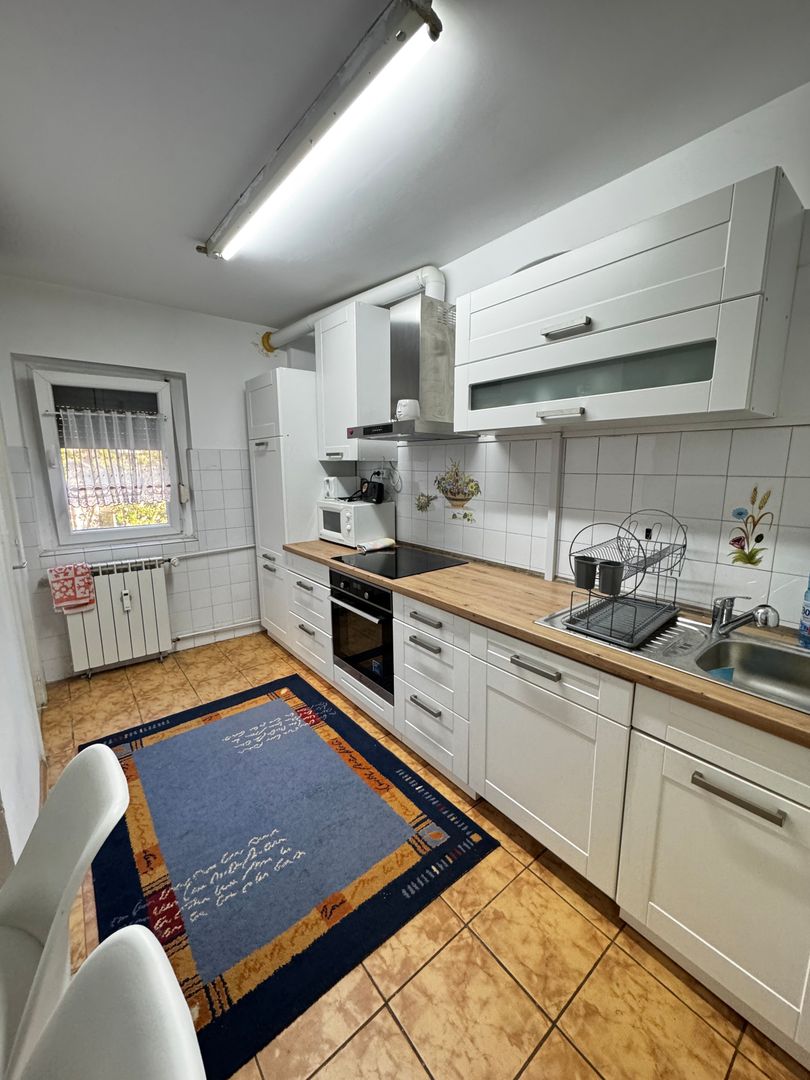 Apartament 3 camere de închiriat – Zona Decebal - Poză 1