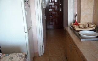 Apartament cu 2 camere - Poză 1