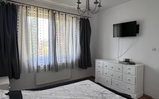 Casă 4 camere de închiriat | Saună | Piscina | Sântandrei | Bihor - Poză 17