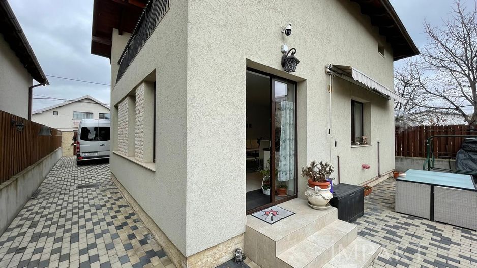 Casa  cu 4 Camere si Garaj in Cartierul Someseni, Cluj-Napoca - Poză 25