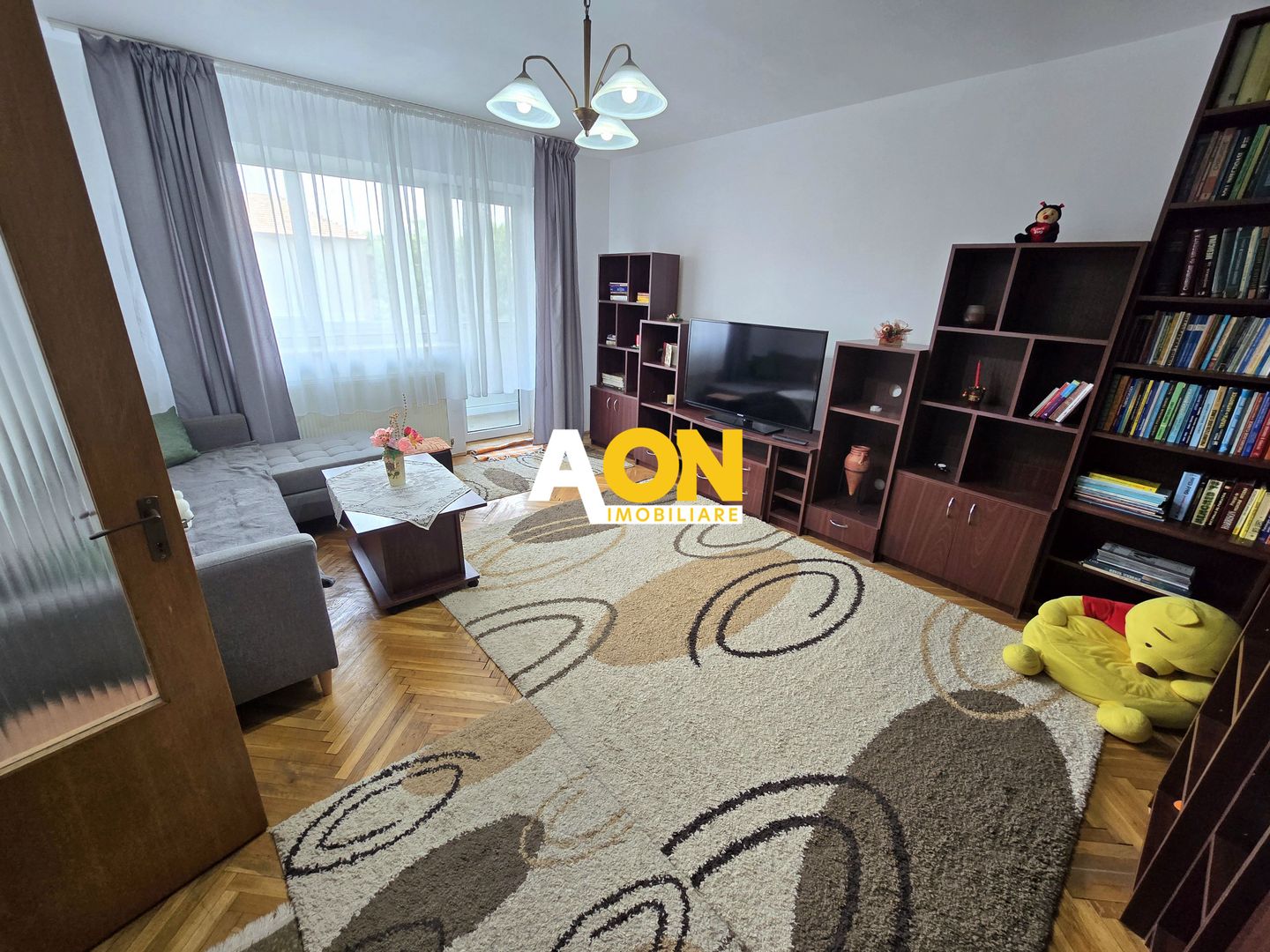 Apartament cu 3 Camere, Complet Mobilat, Zona Cloșca - Cetate - Poză 4