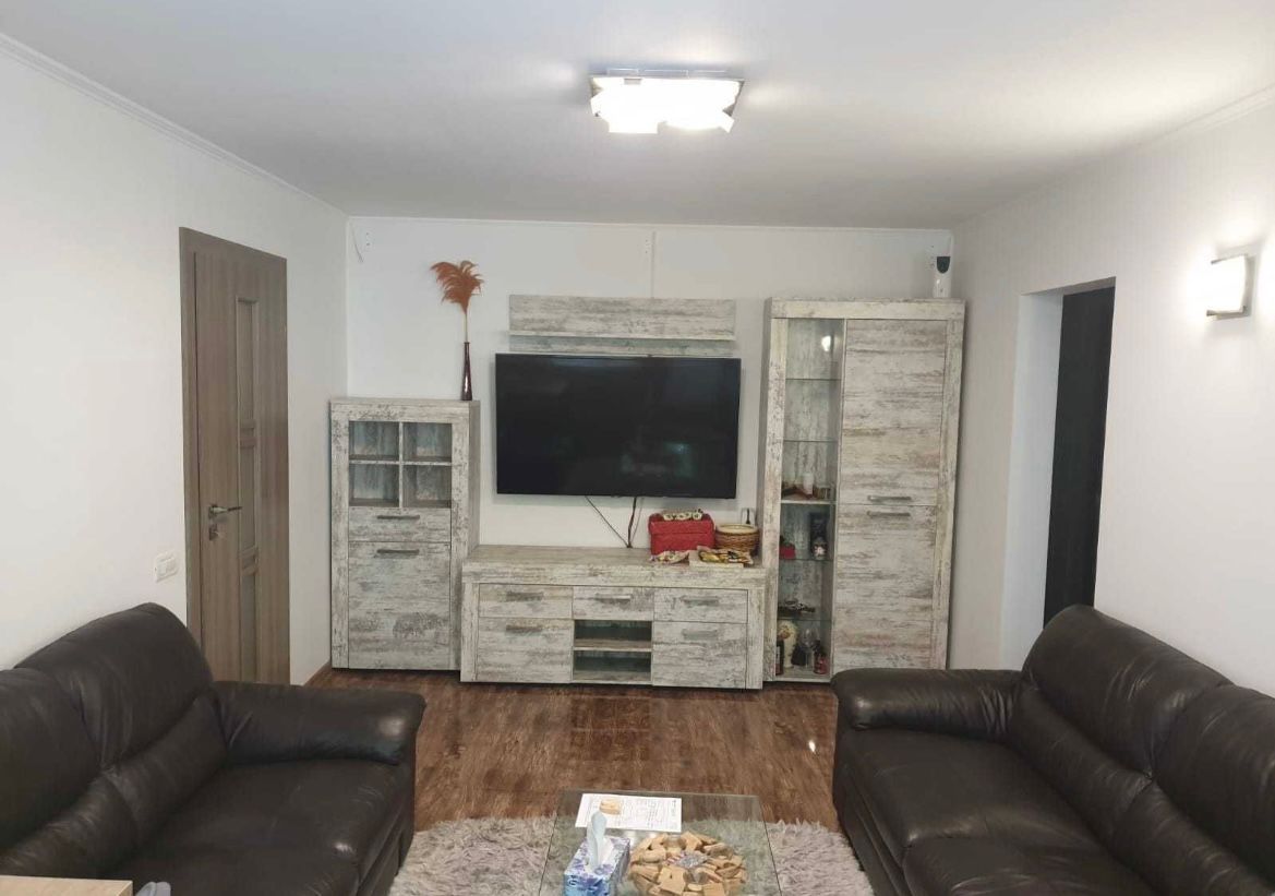 AP. 2 CAMERE DRUMUL TABEREI, BUCATARIE INCHISA, CURAT, METROU 1 MINUT - Poză 1