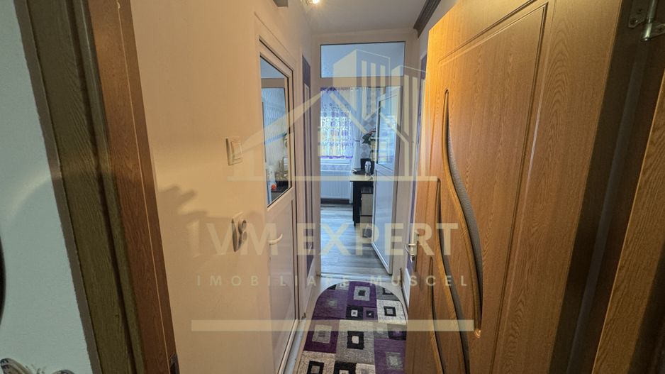 APARTAMENT 2 CAMERE PARTER CAMPULUNG GRUI - Poză 16