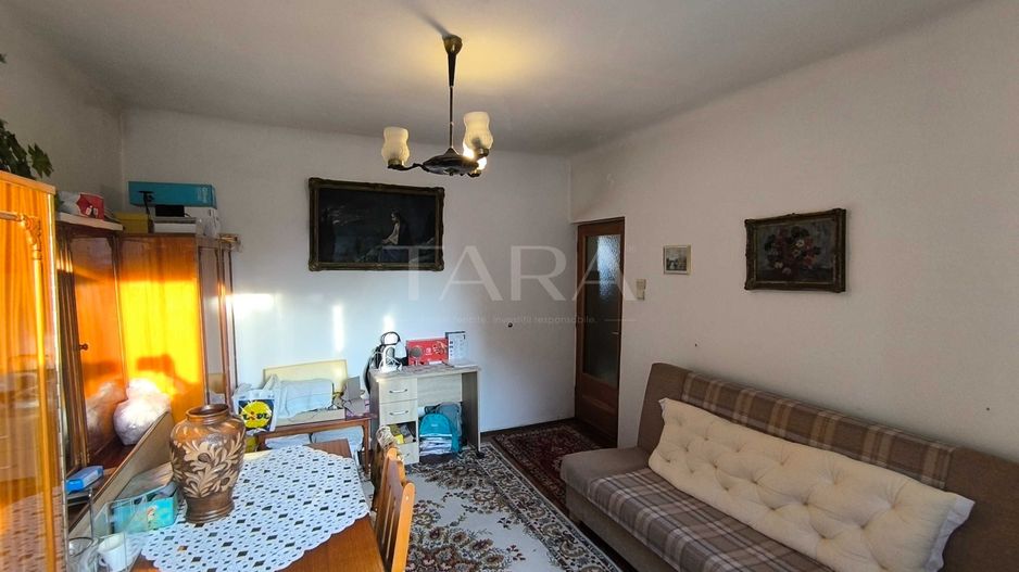 Casă cu teren în Iris - Poză 4