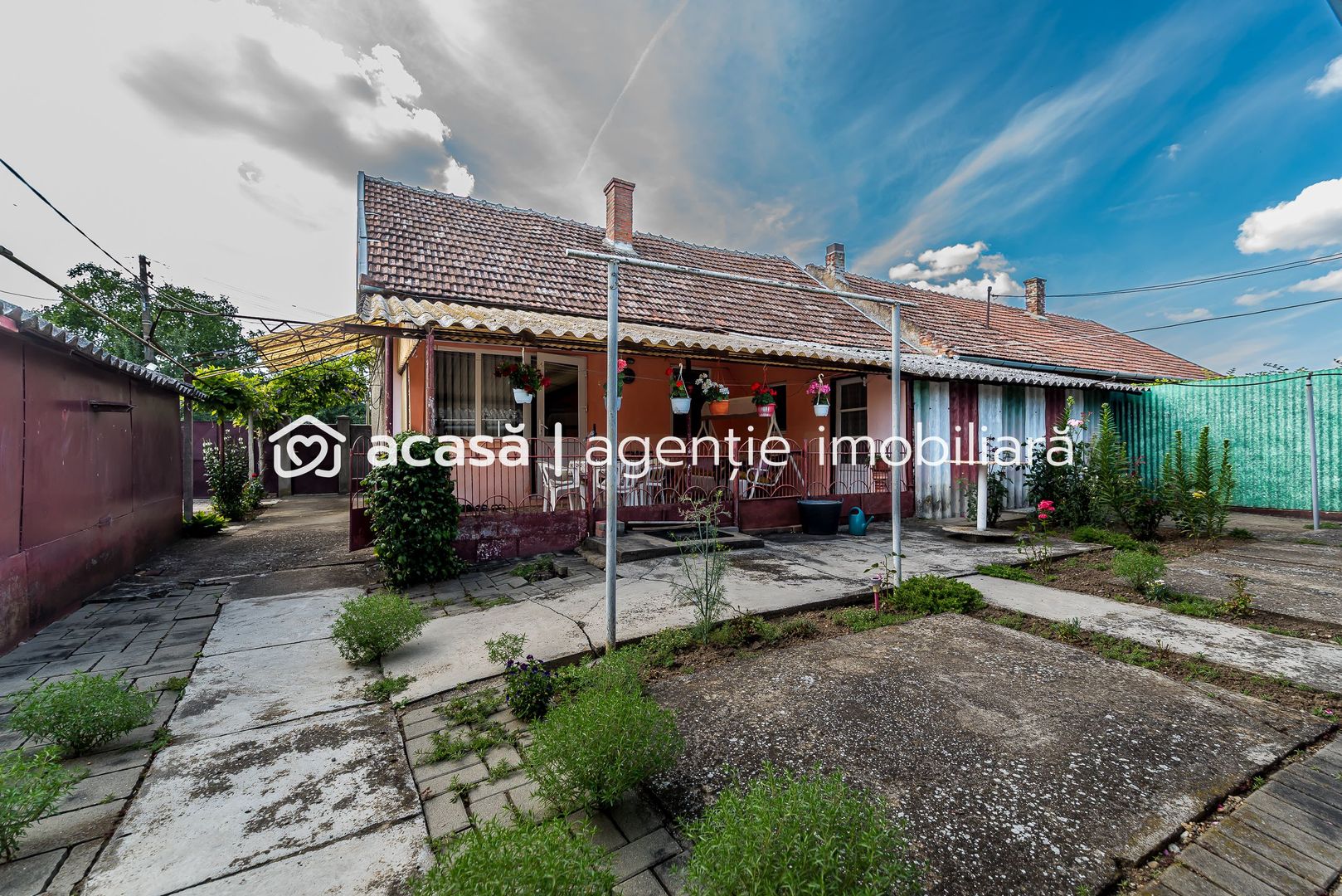 Casa 3 camere, bucatarie si baie, in zona centrala din Chisineu-Cris - Poză 6