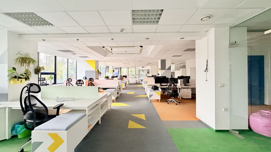 Un sediu care inspiră încredere, în inima Timișoarei - Poză 4