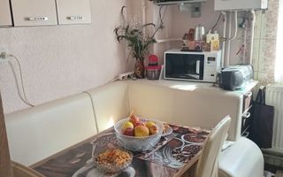 Apartament 2 camere, decomandat, zona Mihai Viteazu - Poză 4